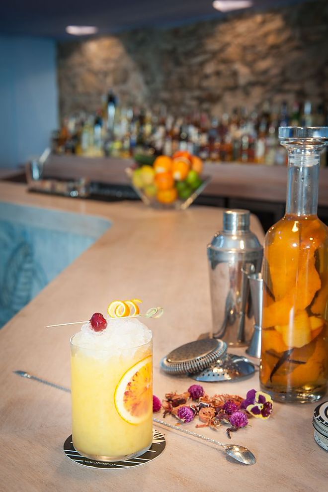 Beberse el jardín de Can Marc